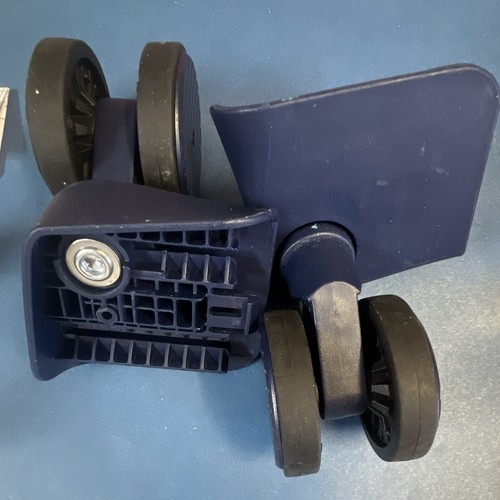 Set it luggage - set, of